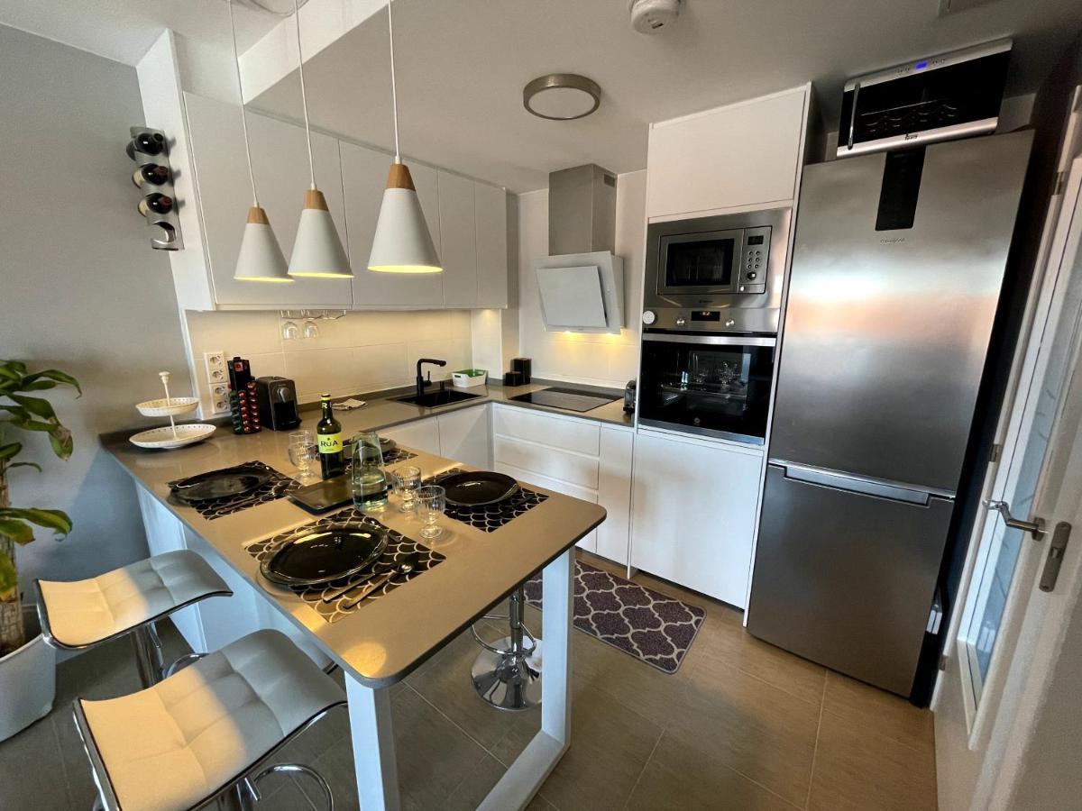 Moderno Y Acogedor Apartamento En Ares Lägenhet Exteriör bild